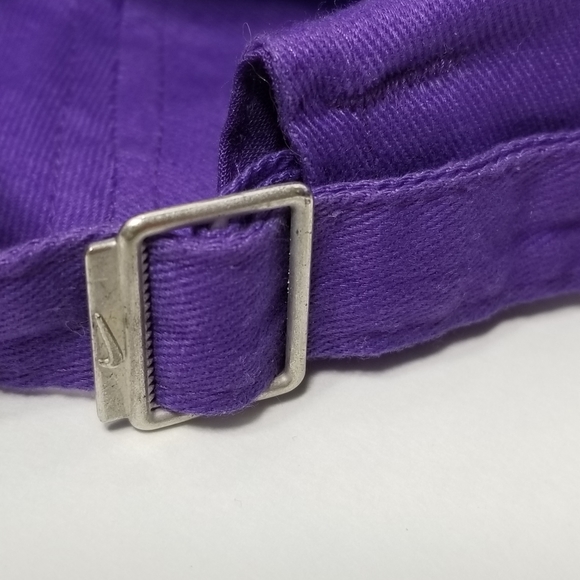 Girls Nike Spellout Swoosh Athletic 72 Department Logo Purple Strapback Hat 4-6X - Picture 7 of 9